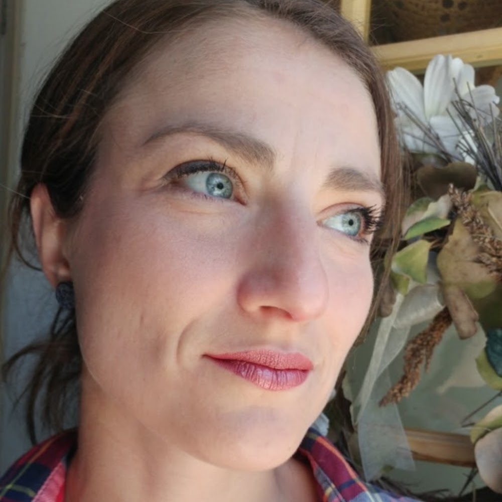 Meet your Posher, Laurel